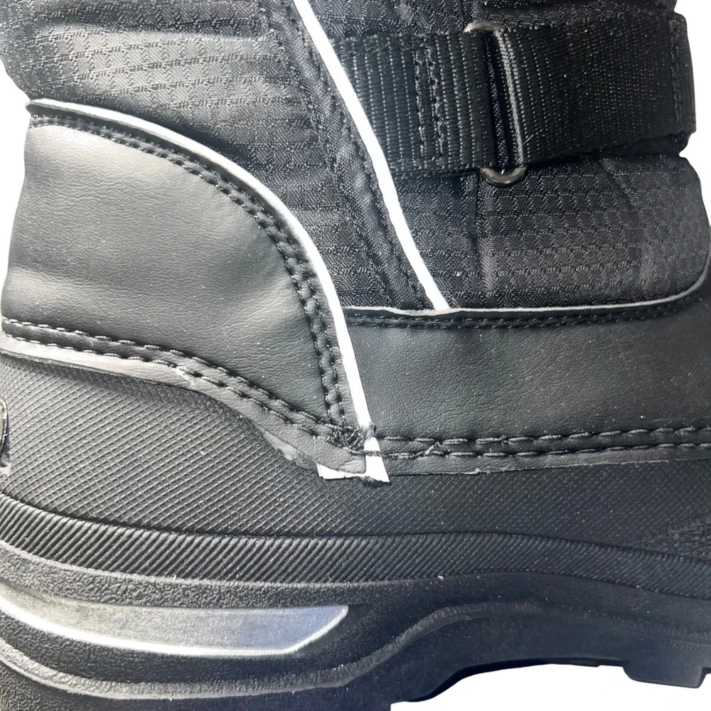Baffin Cedar Junior SNTR-J027 Black Winter Snow Boots Youth Size 5 Polar Proven